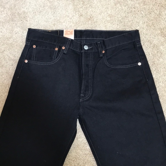 NWT! LEVI'S men’s 32/32 black straight leg jeans - Picture 2 of 8